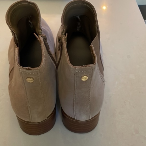 Aldo tan booties - Picture 4 of 4